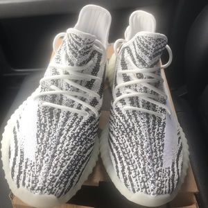 Zebra Yeezy Boost sz 12.5